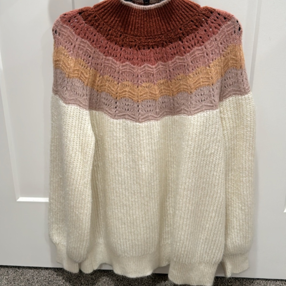 Elegant Colorblock Turtleneck Sweater